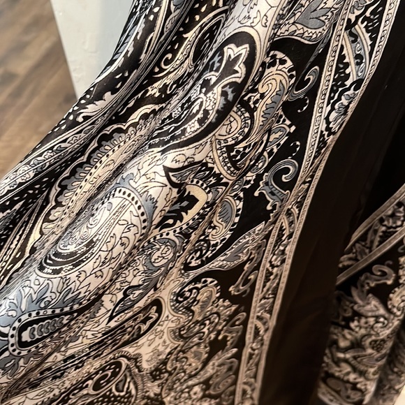 Handmade silk dress from Hawaii- low front and back with winched tie under chest - Picture 3 of 4